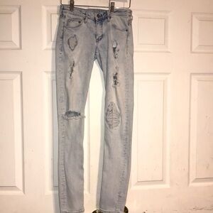 Juniors &Denim Distressed Jeans